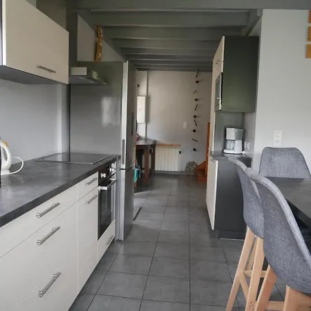 La Jonquille Jacuzzi Et Sauna Chalet *