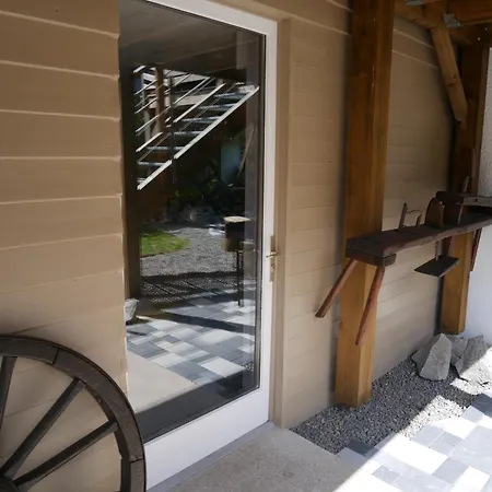 Chalet Spa Sauna Hammam La Jonquille 木屋 *